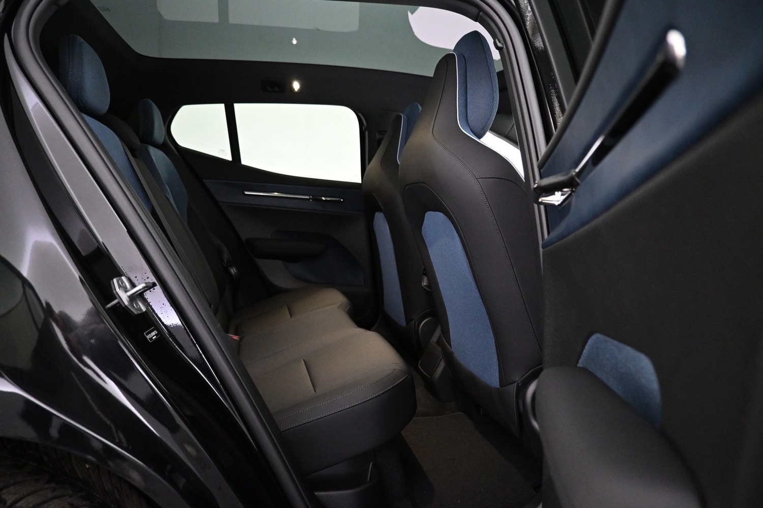 Volvo EX30 vaihtoauto