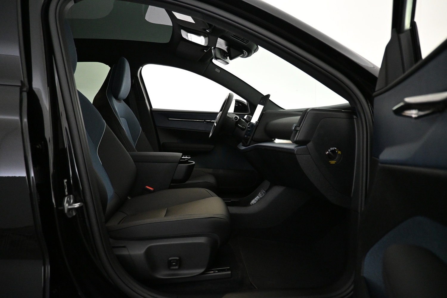 Volvo EX30 vaihtoauto