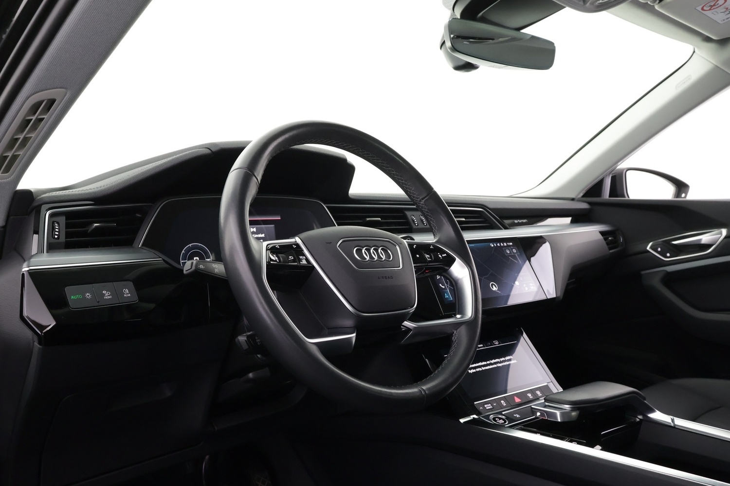 Audi Q8 e-tron vaihtoauto