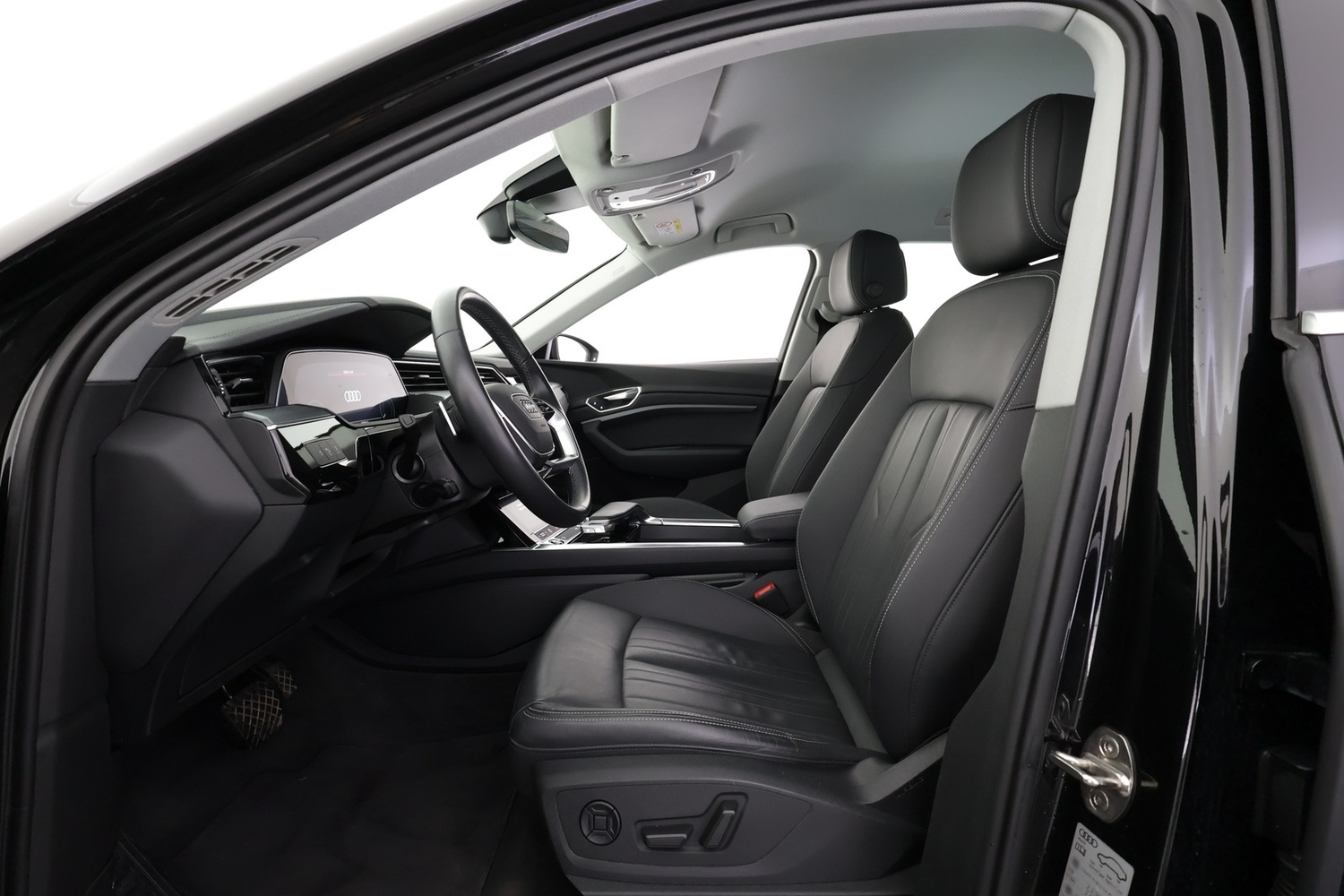 Audi Q8 e-tron vaihtoauto