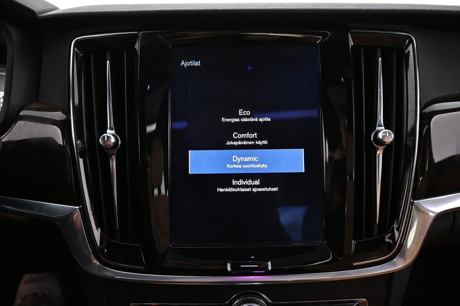 Volvo S90 vaihtoauto