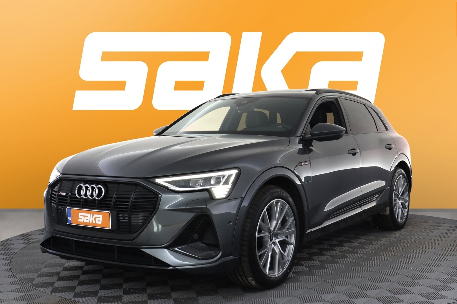 Audi e-tron vaihtoauto