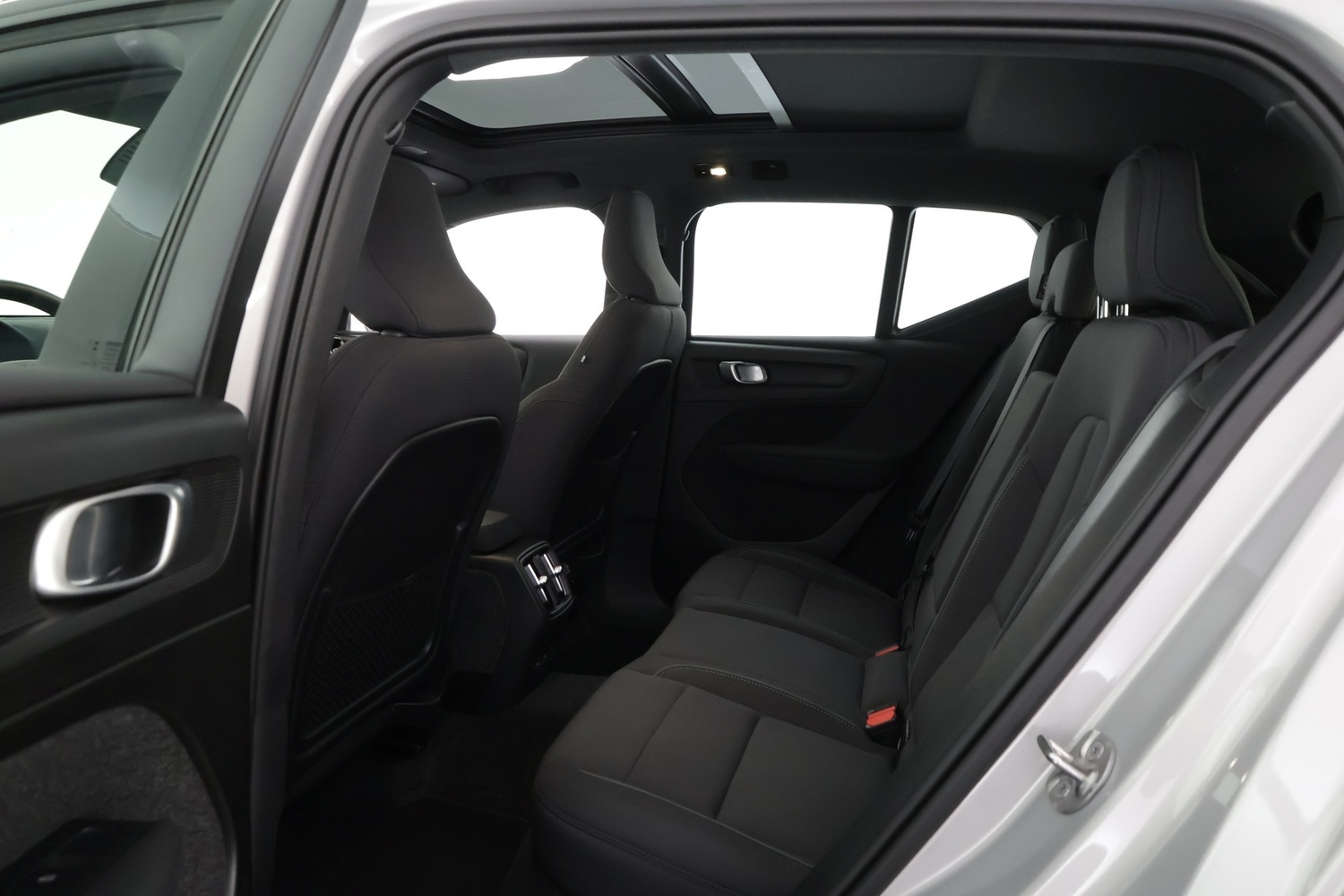 Volvo EX40 vaihtoauto