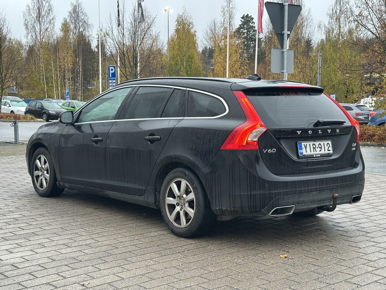 Volvo V60 vaihtoauto