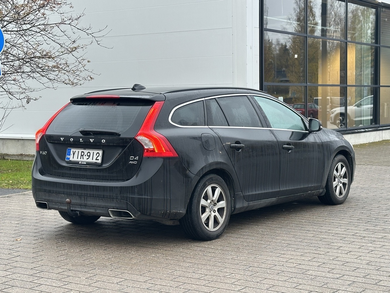 Volvo V60 vaihtoauto
