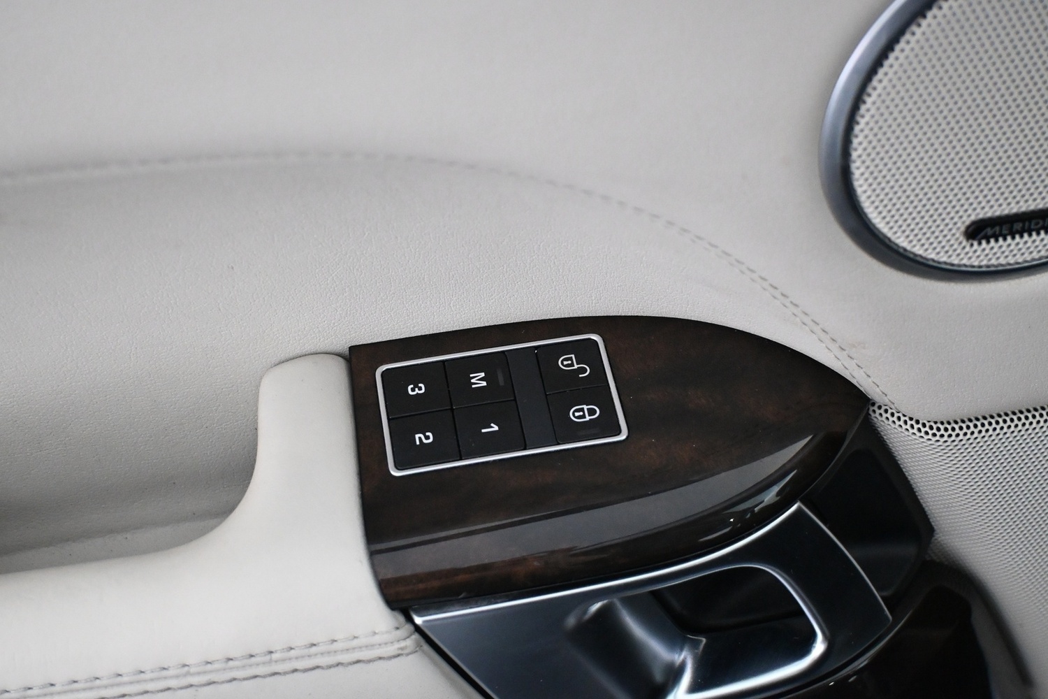 Land Rover Range Rover vaihtoauto