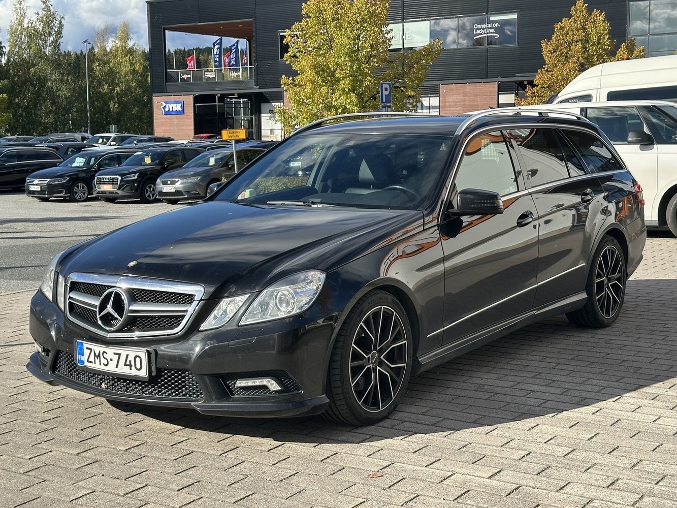 Mercedes-Benz E vaihtoauto