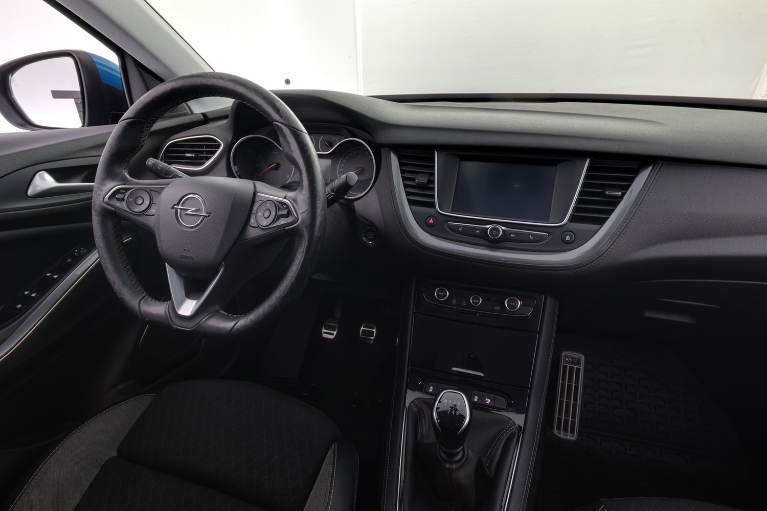 Opel Grandland X vaihtoauto