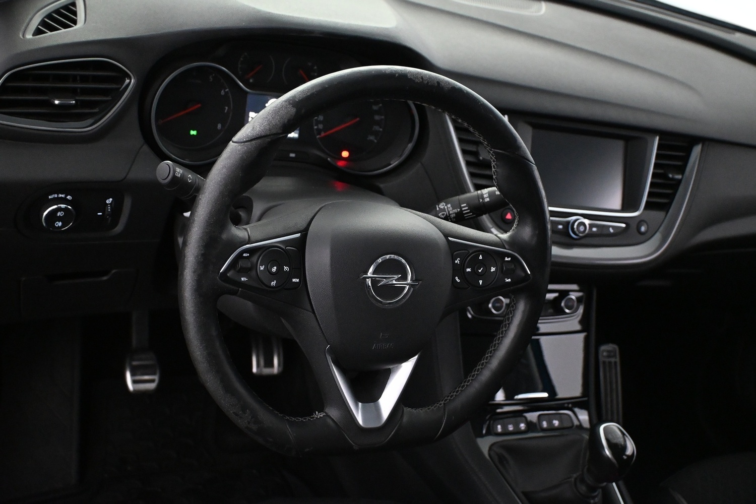 Opel Grandland X vaihtoauto