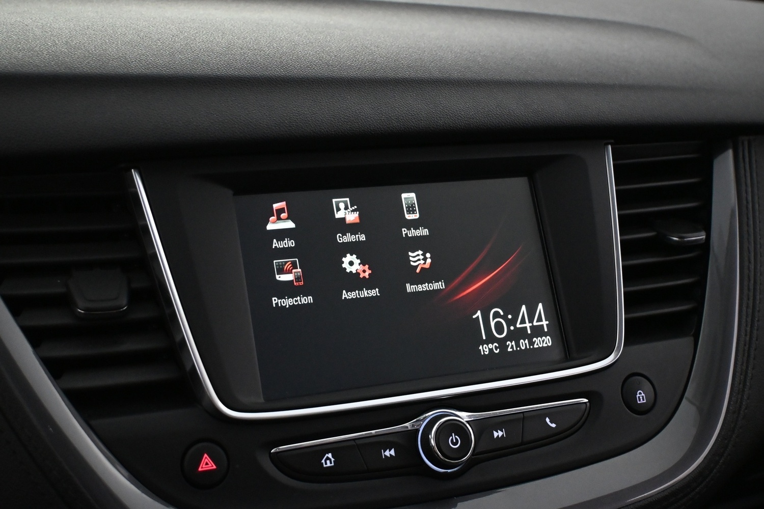 Opel Grandland X vaihtoauto