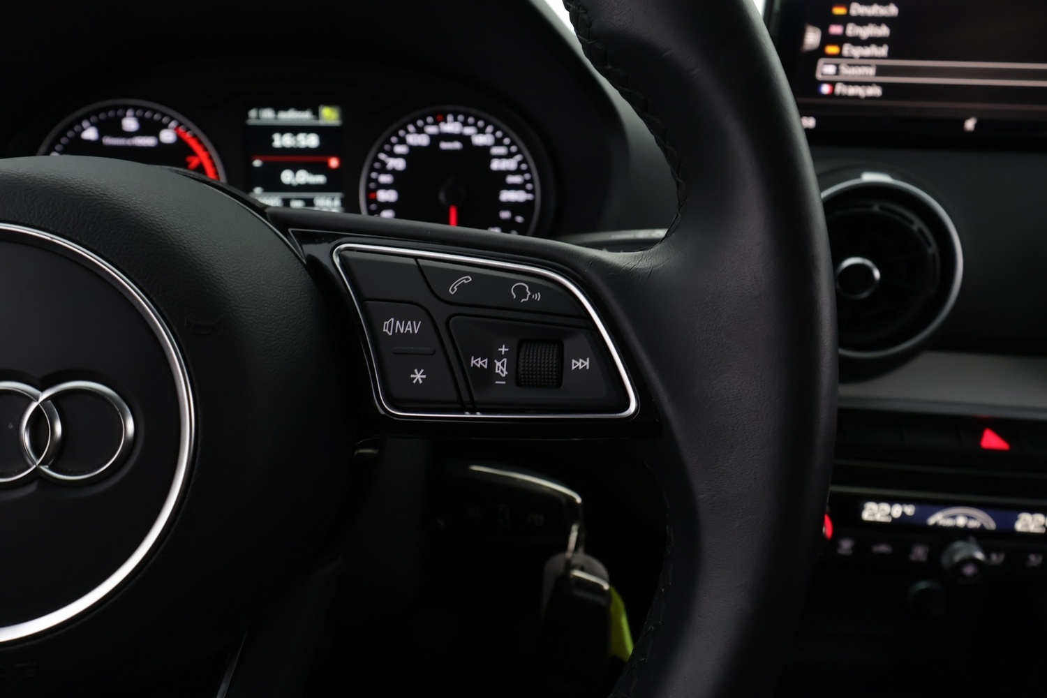 Audi Q2 vaihtoauto
