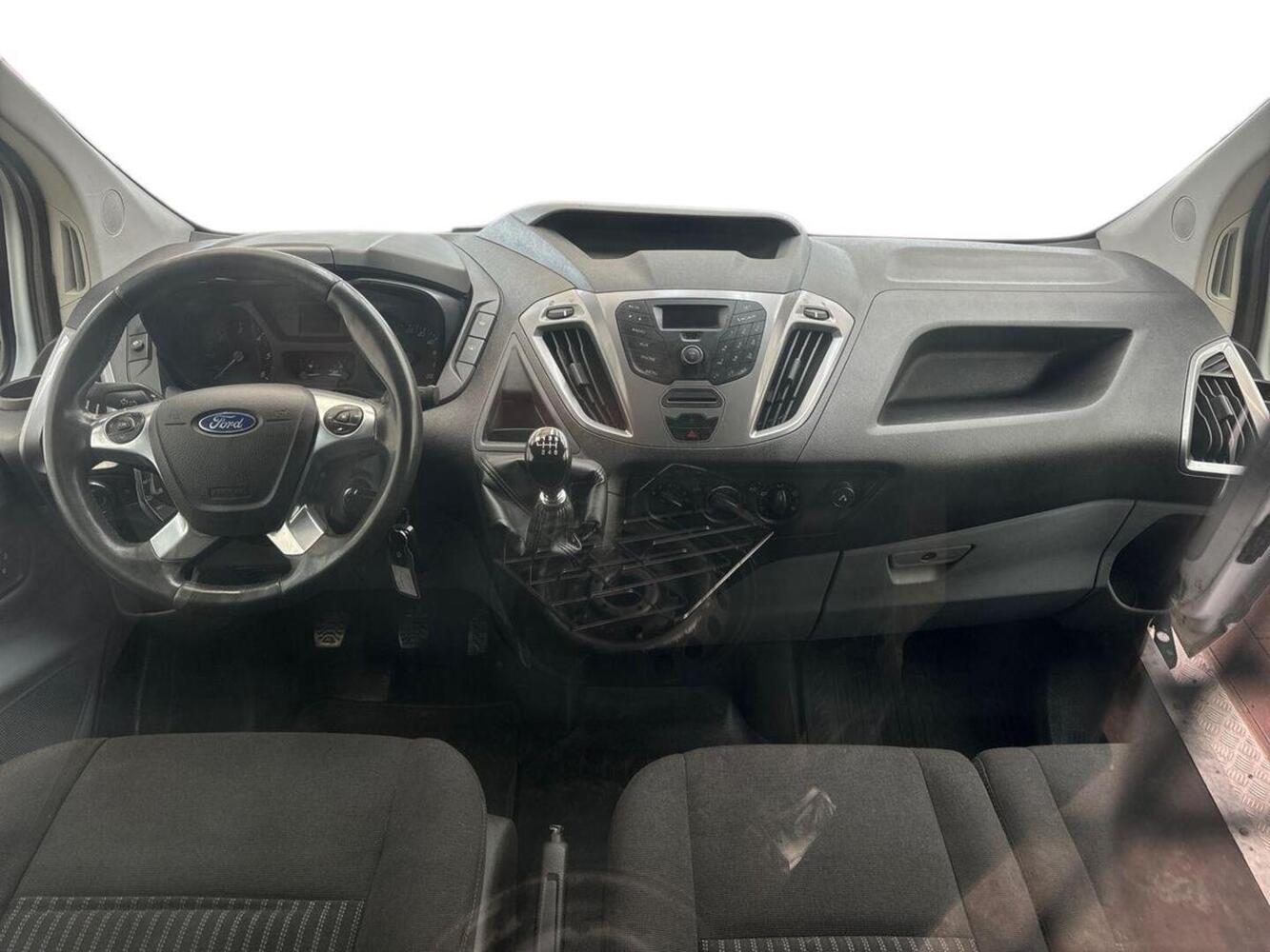 Ford Transit Custom vaihtoauto