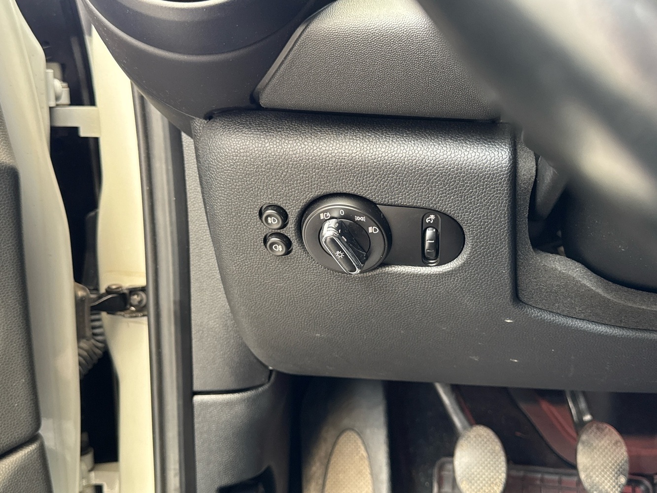 Mini Hatchback vaihtoauto