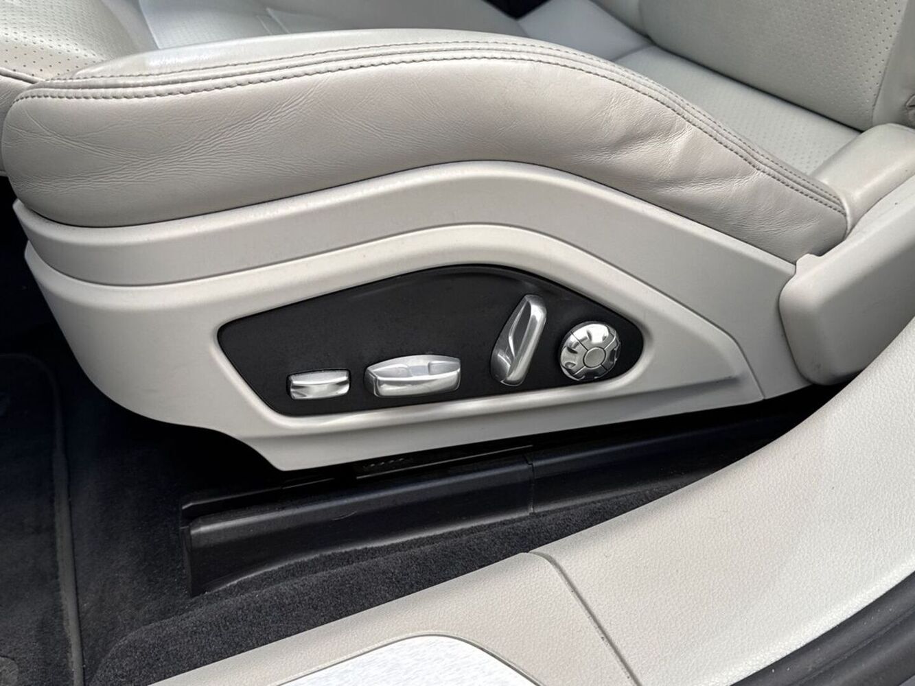 Porsche Panamera vaihtoauto