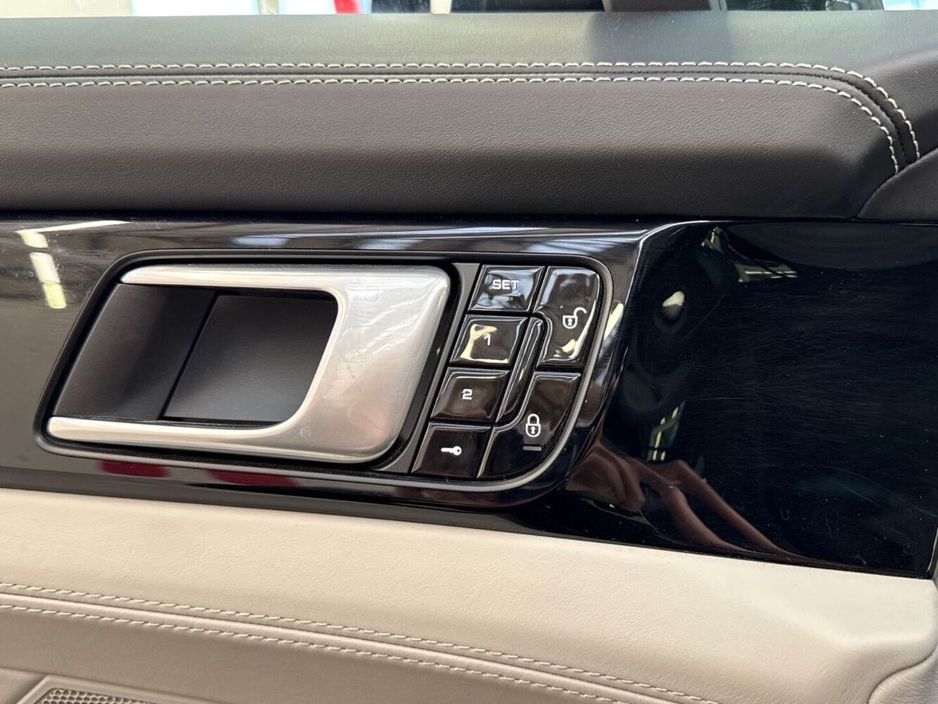 Porsche Panamera vaihtoauto