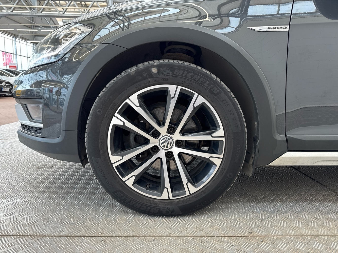 Volkswagen Golf vaihtoauto