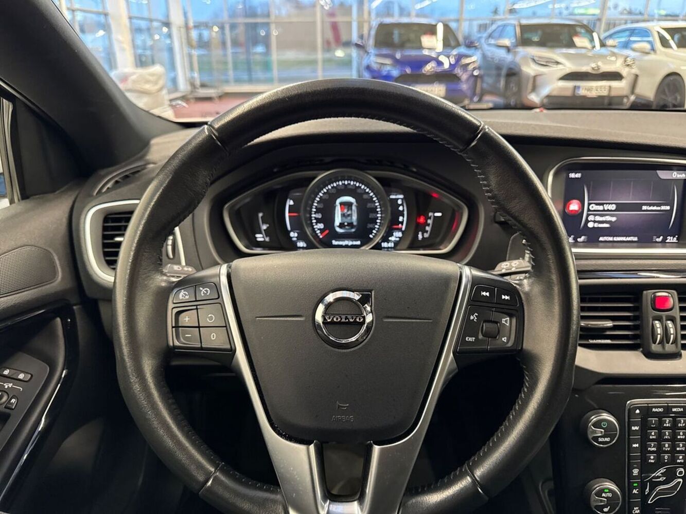 Volvo V40 vaihtoauto