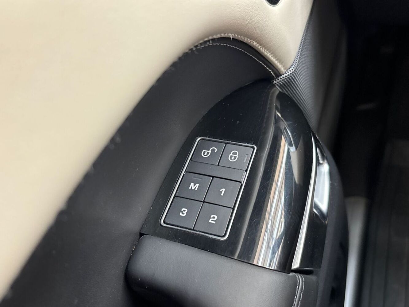 Land Rover Range Rover Sport vaihtoauto