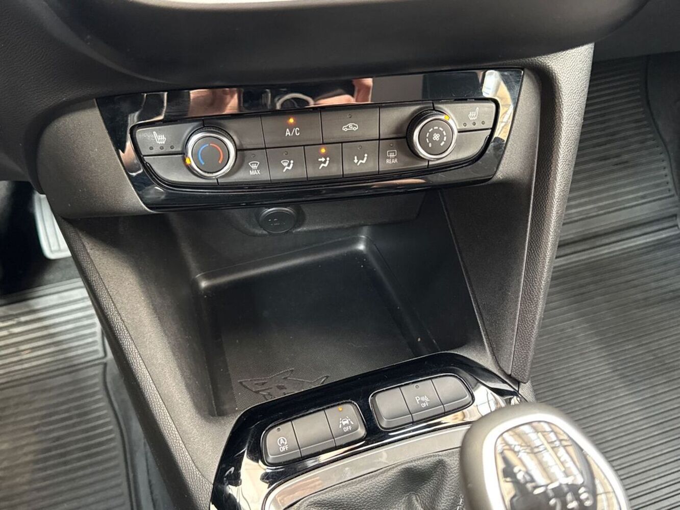 Opel Corsa vaihtoauto