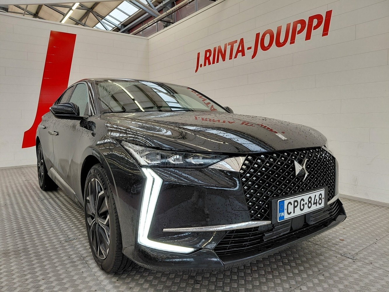 DS 4 vaihtoauto