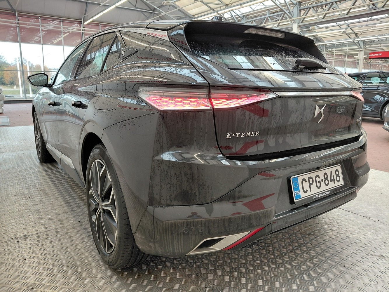 DS 4 vaihtoauto