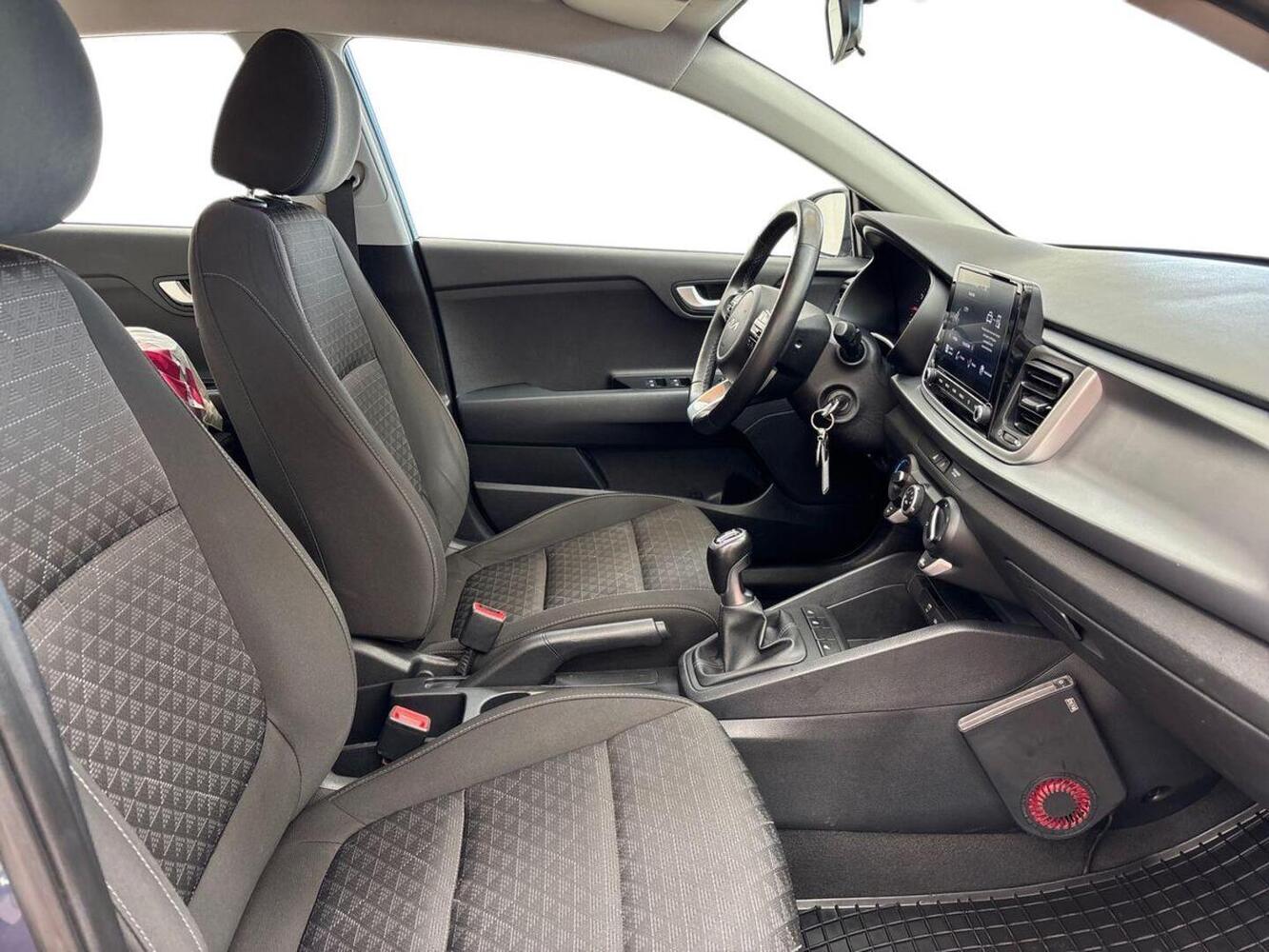 Kia Rio vaihtoauto
