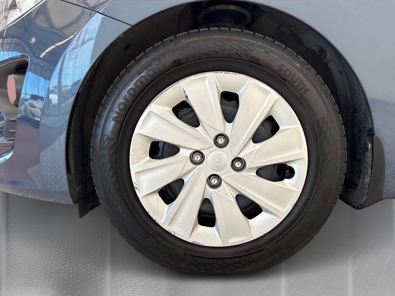 Kia Rio vaihtoauto