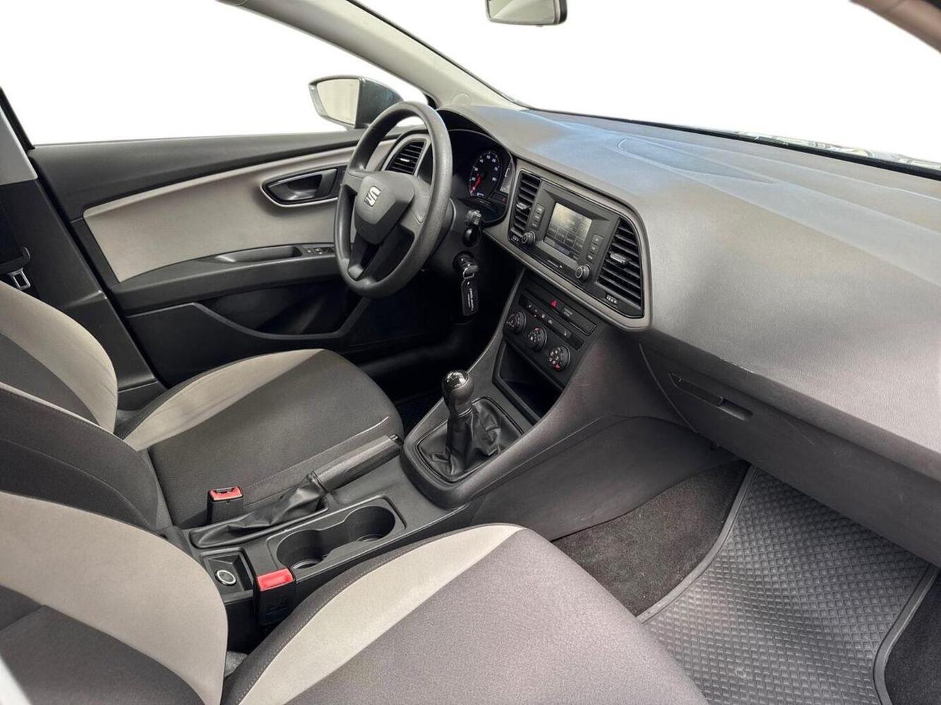 SEAT Leon ST vaihtoauto
