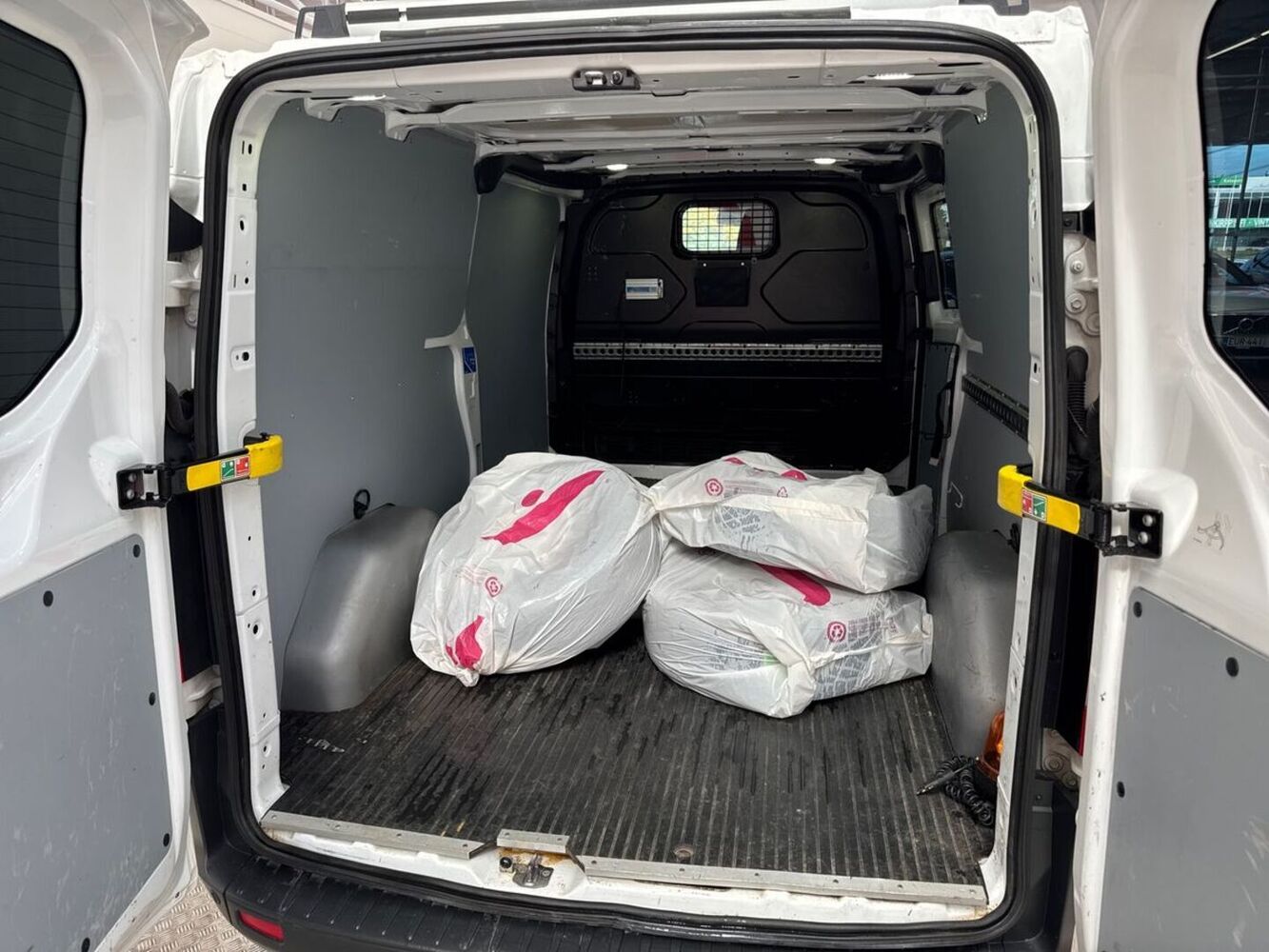 Ford Transit Custom vaihtoauto