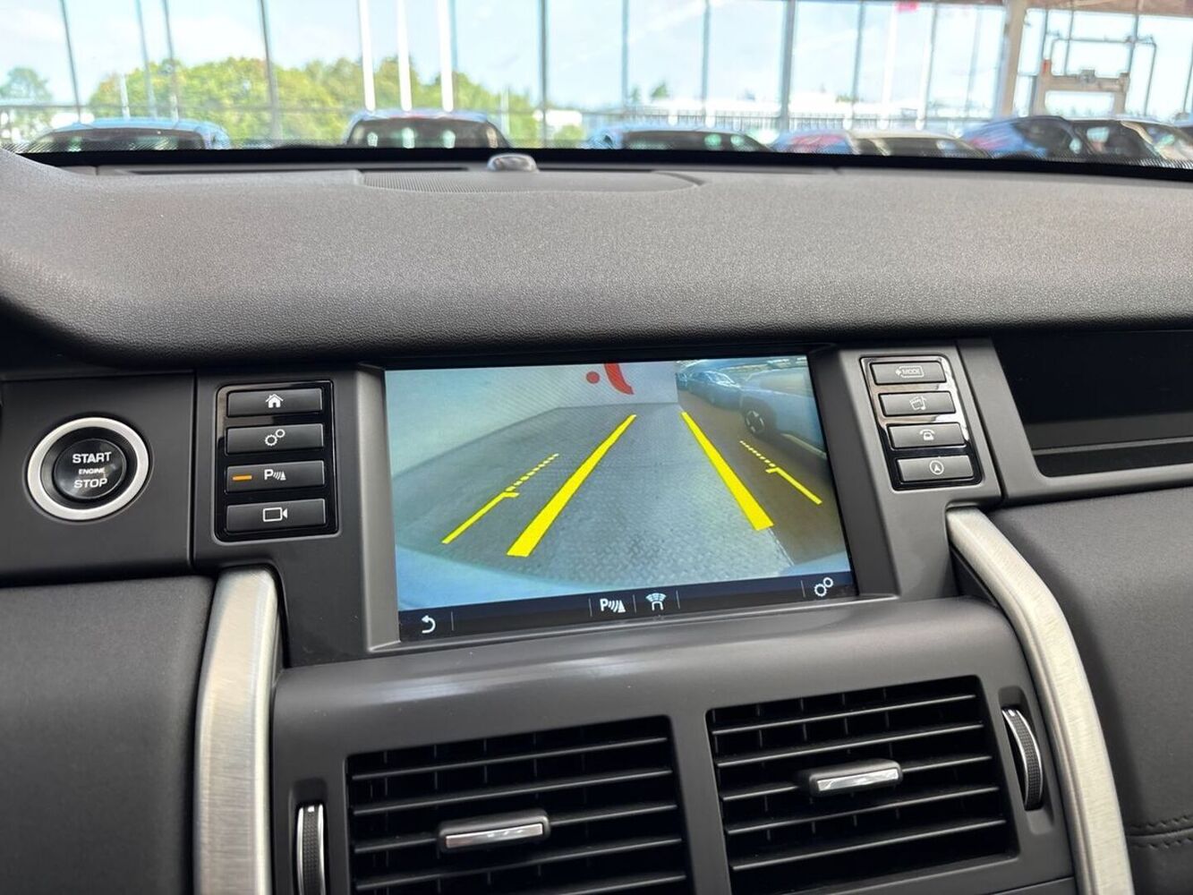 Land Rover Discovery Sport vaihtoauto
