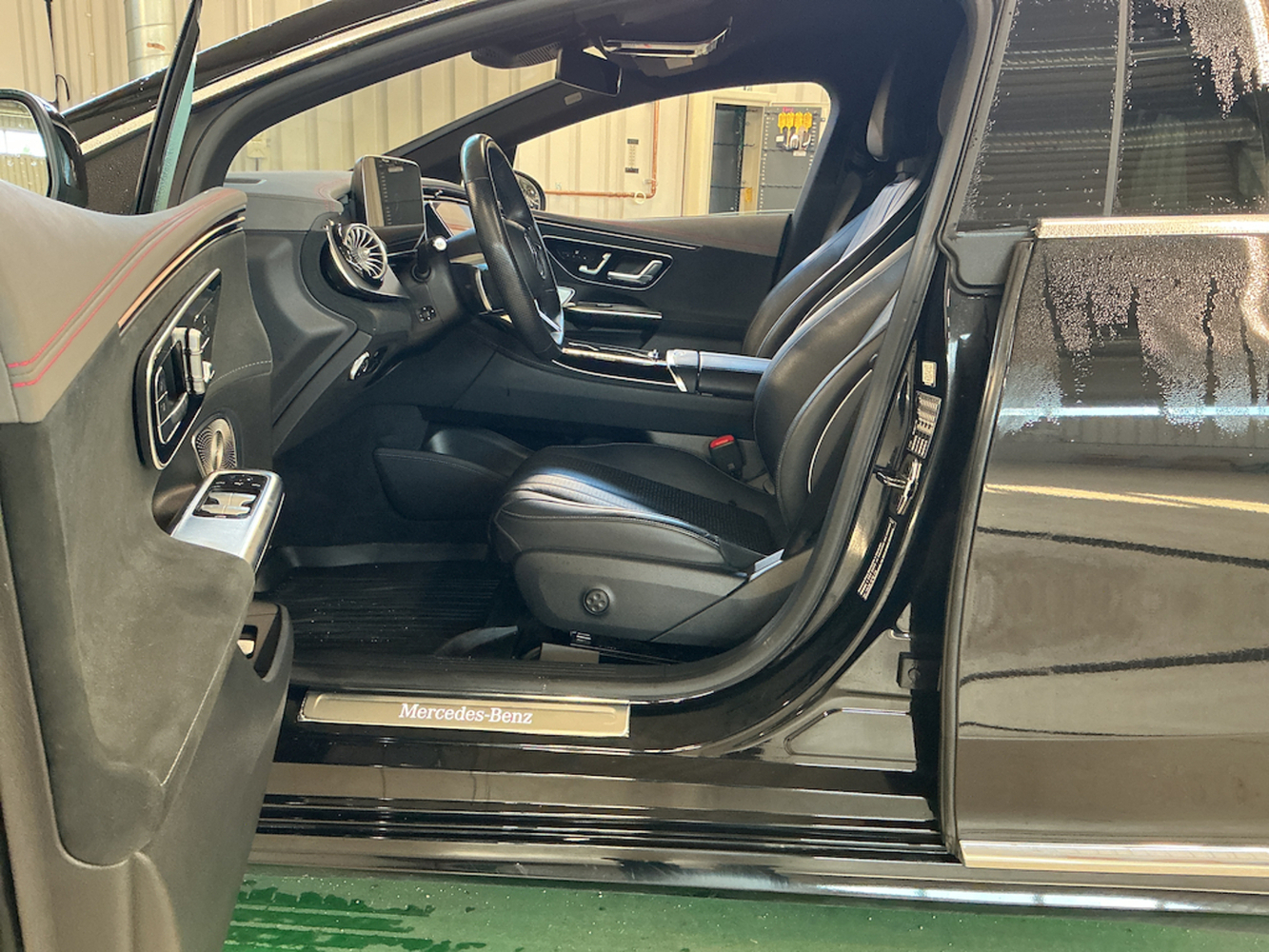 Mercedes-Benz EQE vaihtoauto