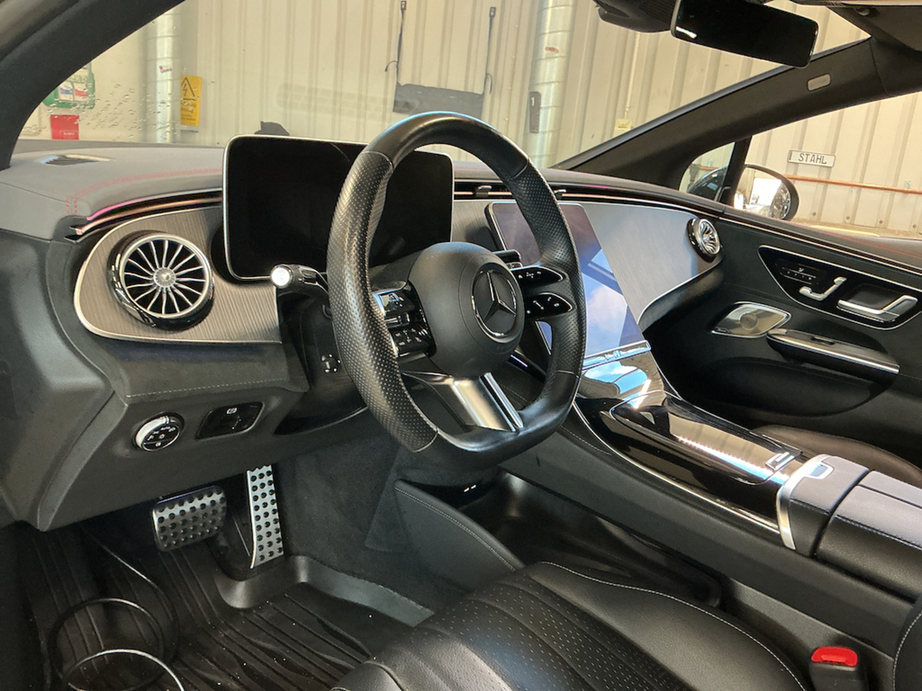Mercedes-Benz EQE vaihtoauto