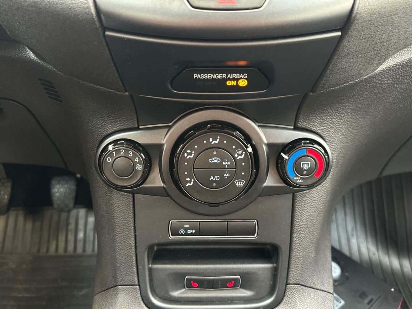 Ford Fiesta vaihtoauto