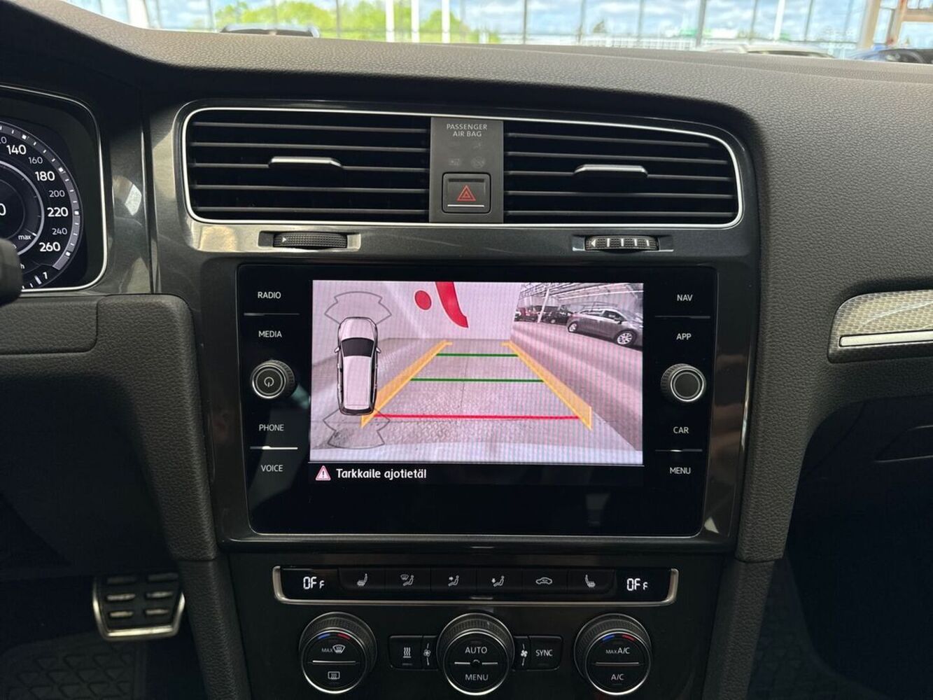 Volkswagen Golf vaihtoauto