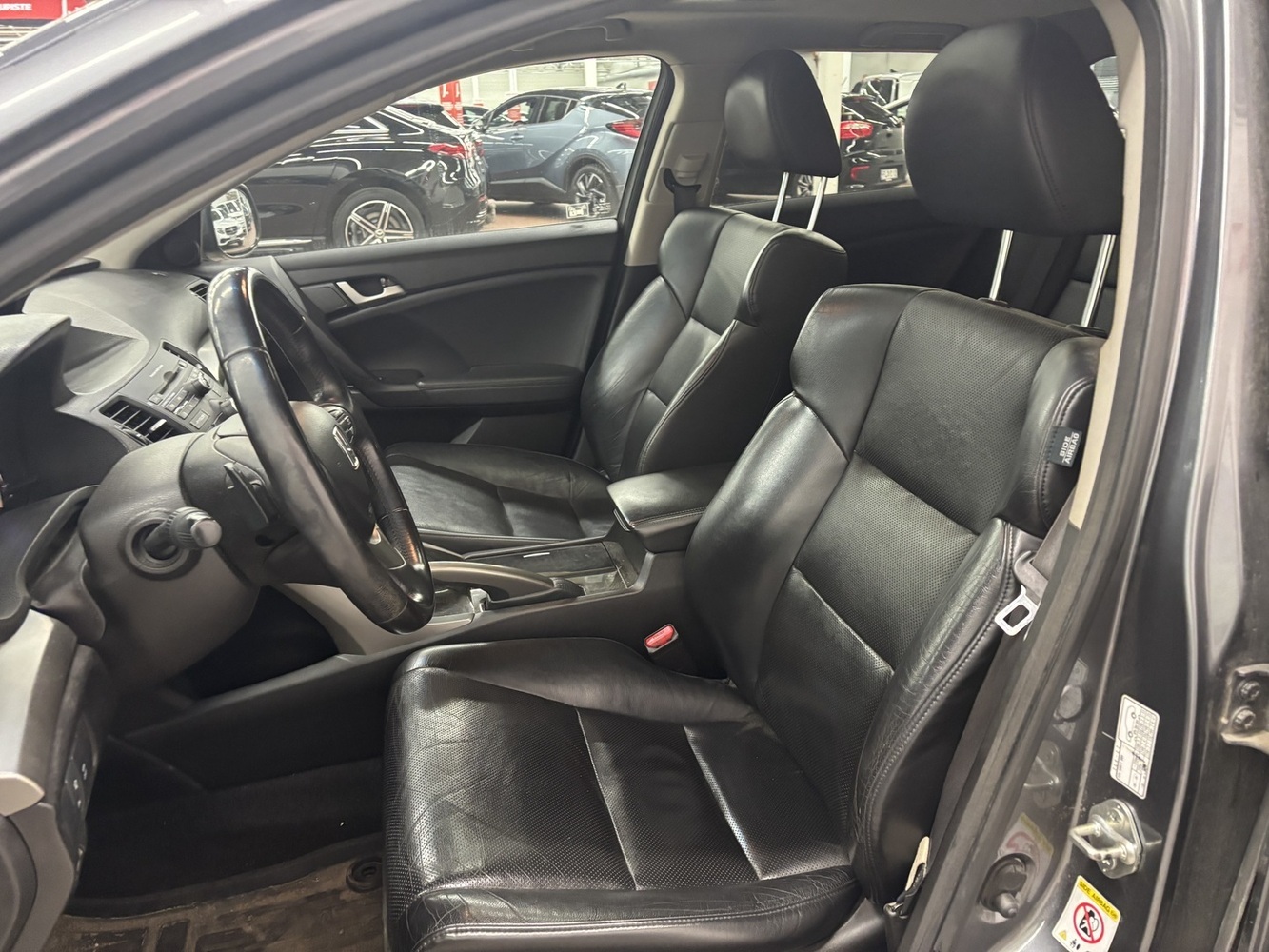 Honda Accord vaihtoauto