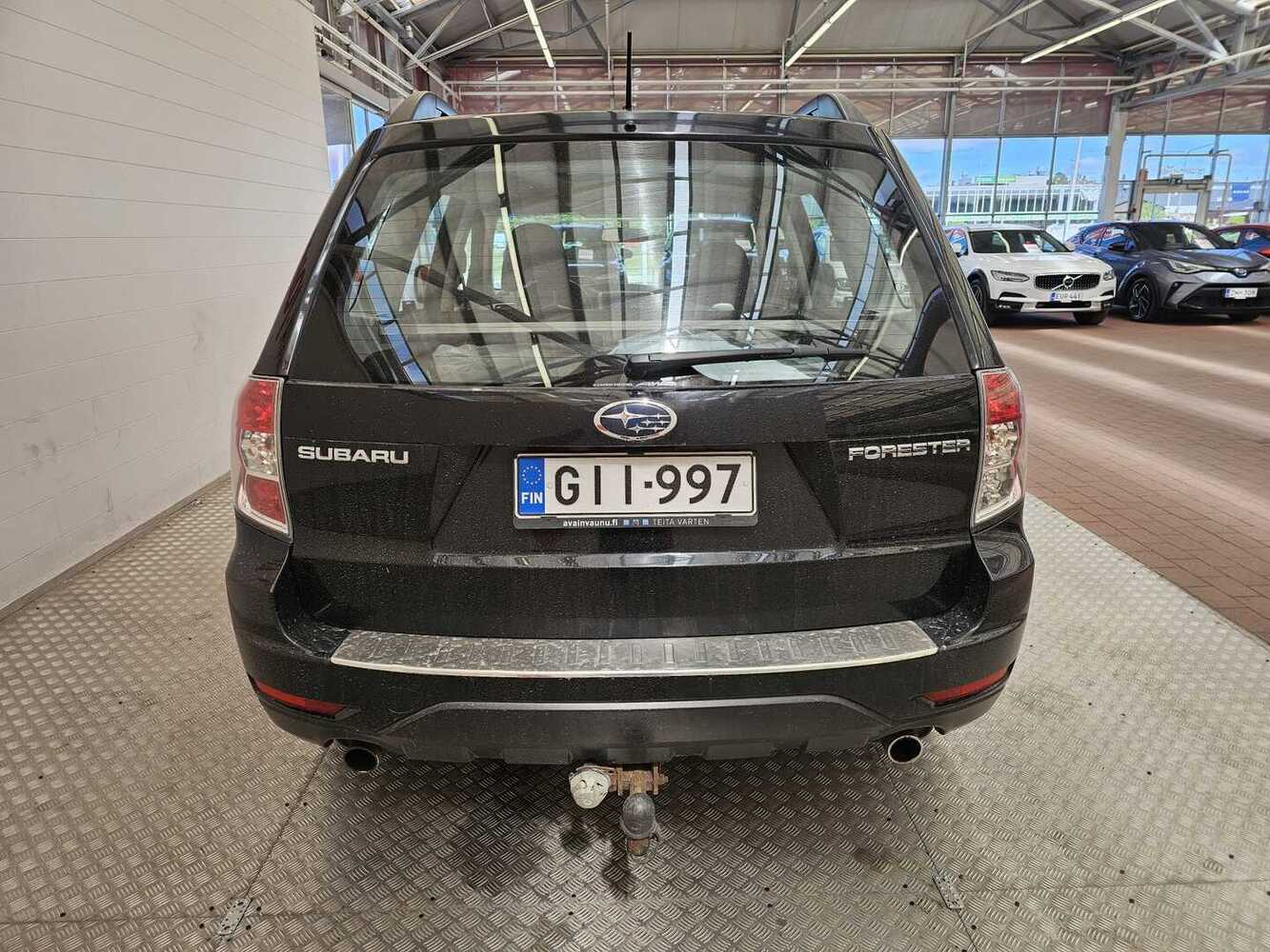 Subaru Forester vaihtoauto