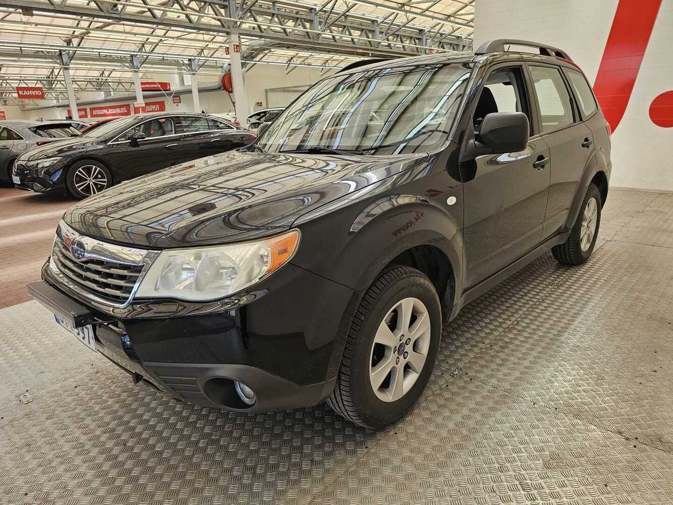 Subaru Forester vaihtoauto
