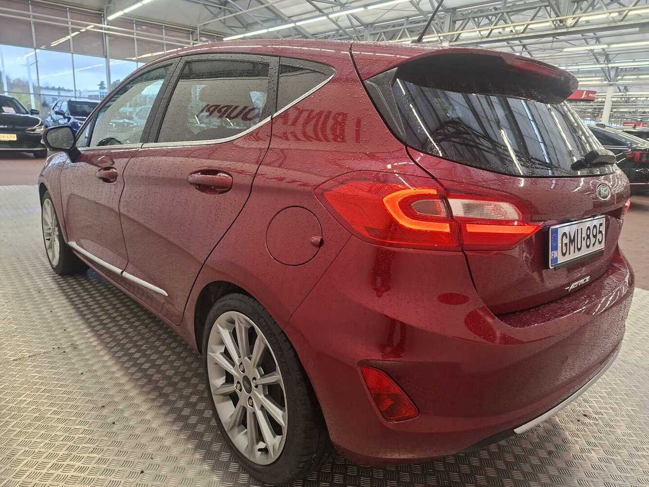 Ford Fiesta vaihtoauto