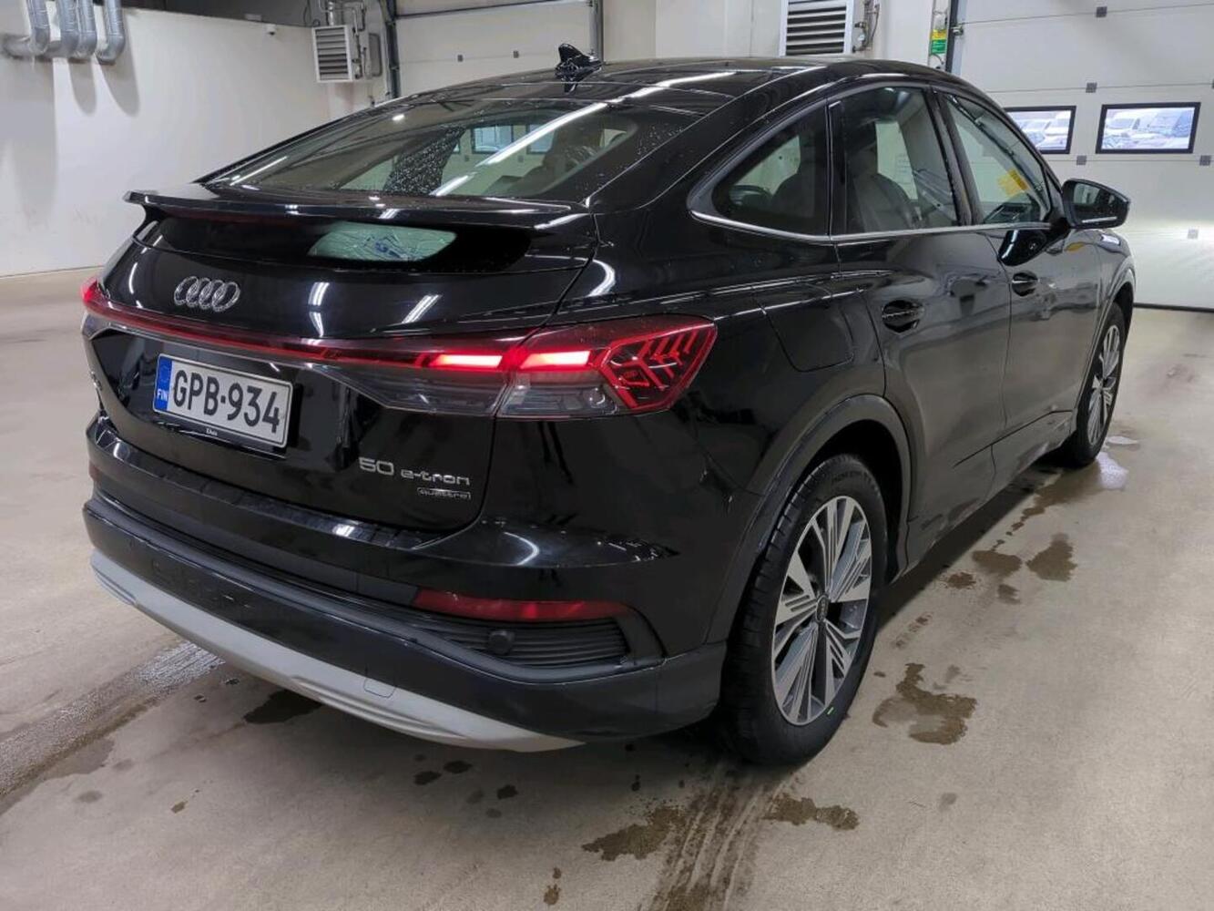 Audi Q4 e-tron vaihtoauto