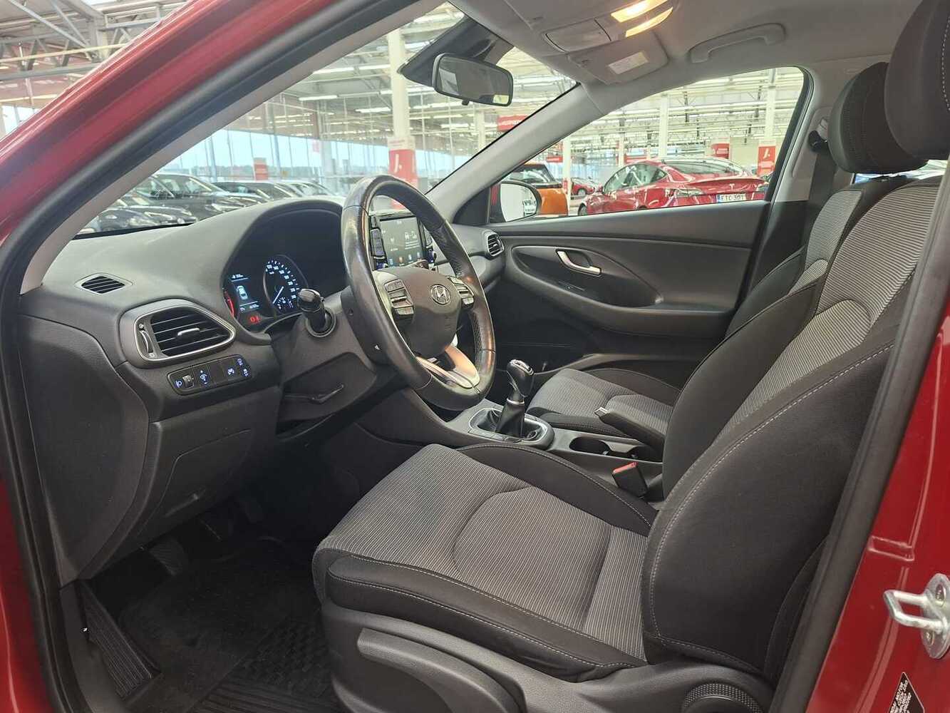 Hyundai i30 Hatchback vaihtoauto