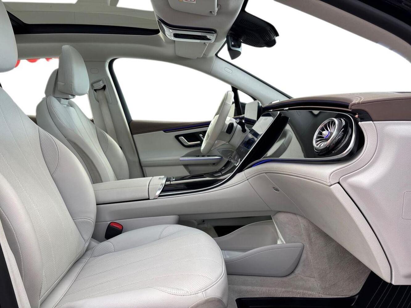 Mercedes-Benz EQE vaihtoauto