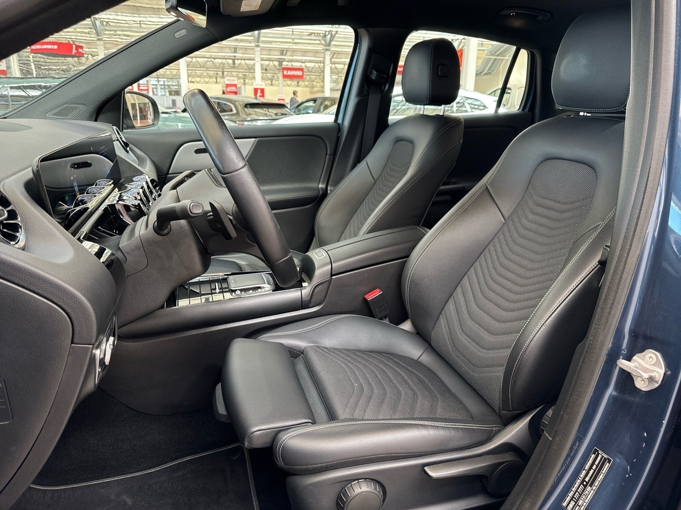 Mercedes-Benz GLA vaihtoauto