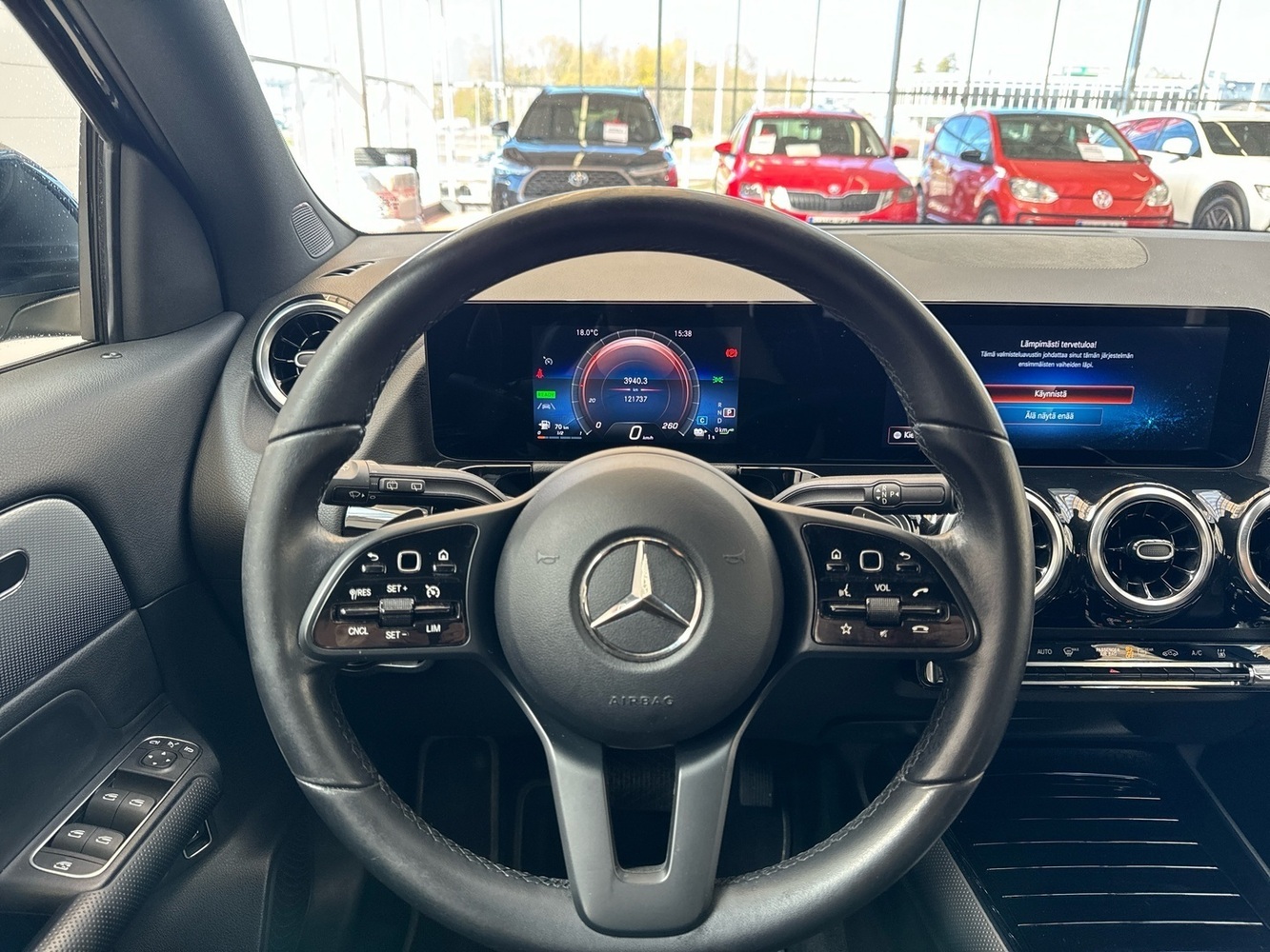 Mercedes-Benz GLA vaihtoauto