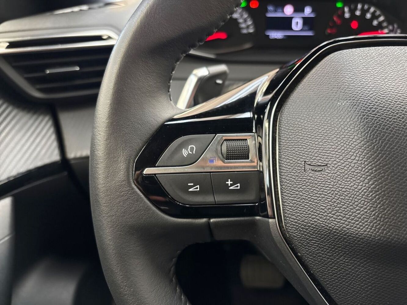 Peugeot 2008 vaihtoauto
