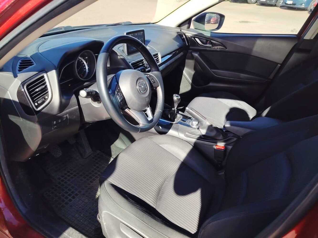 Mazda 3 vaihtoauto