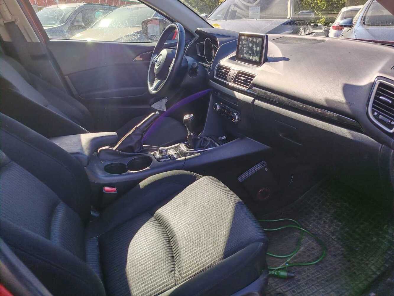 Mazda 3 vaihtoauto