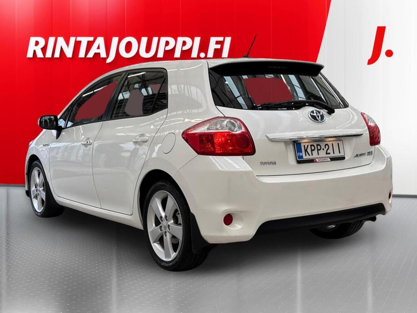 Toyota Auris vaihtoauto