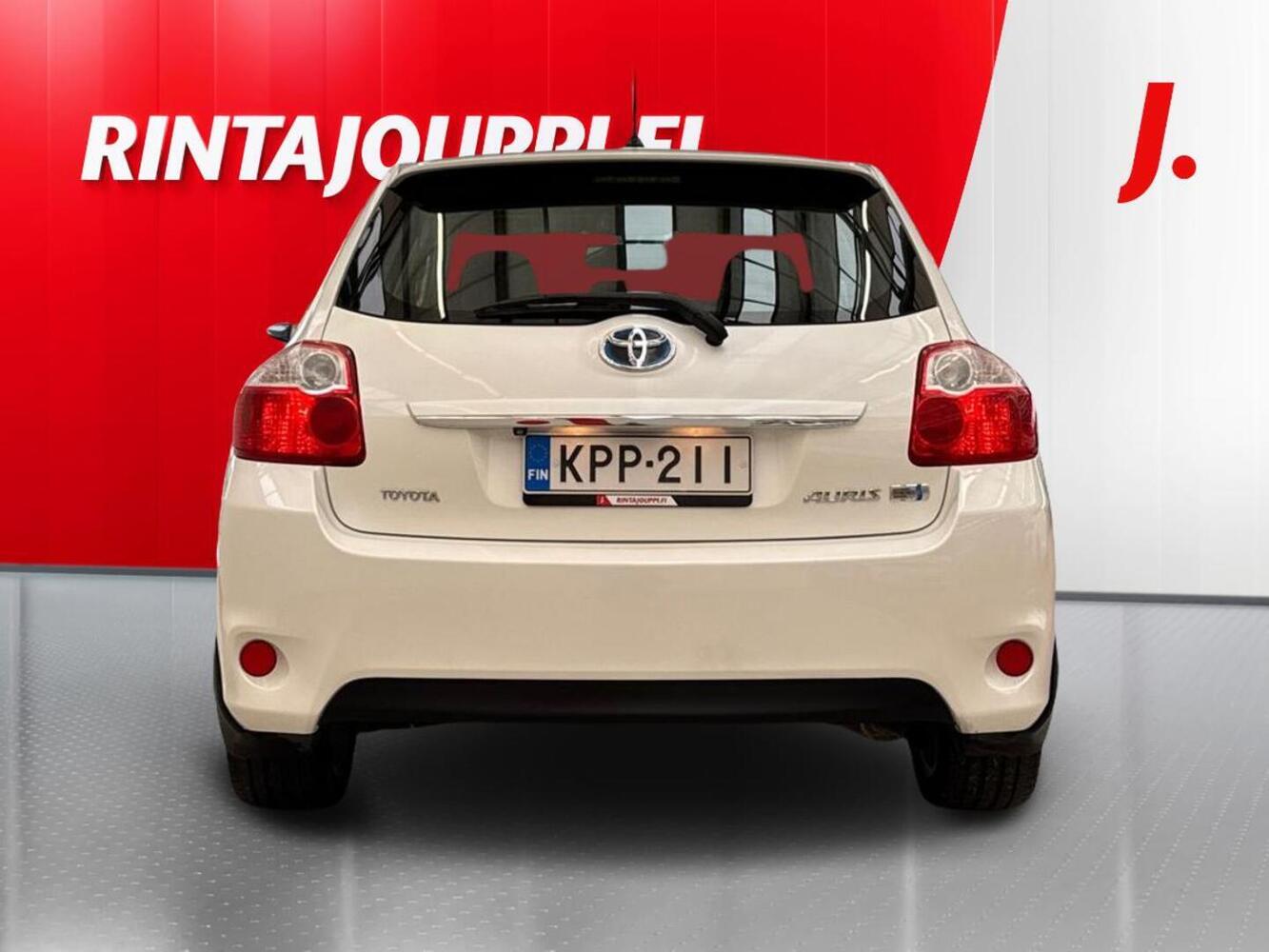 Toyota Auris vaihtoauto