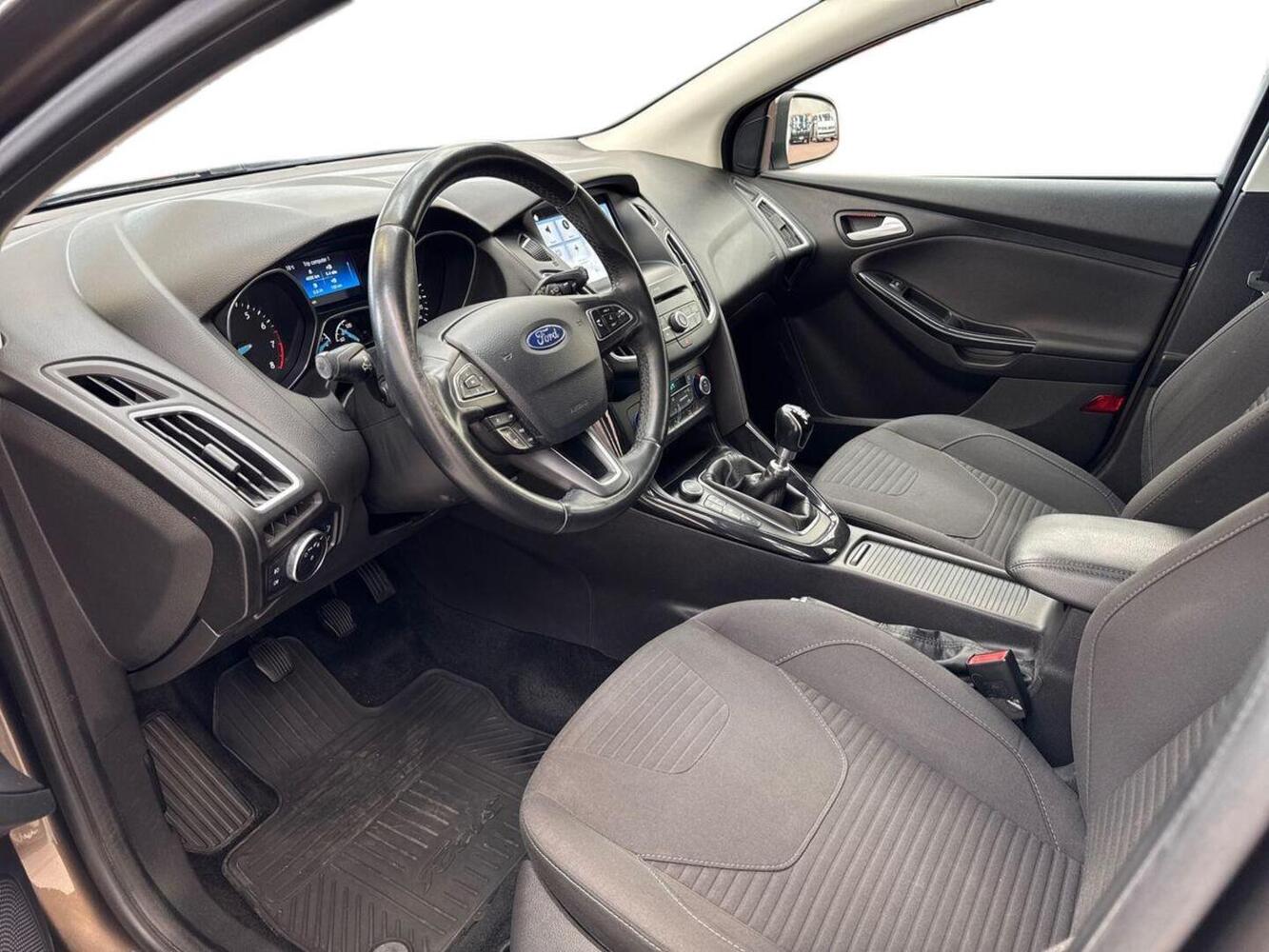 Ford Focus vaihtoauto