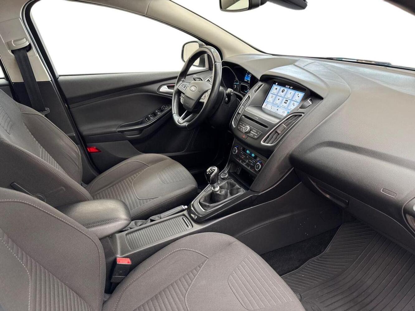 Ford Focus vaihtoauto